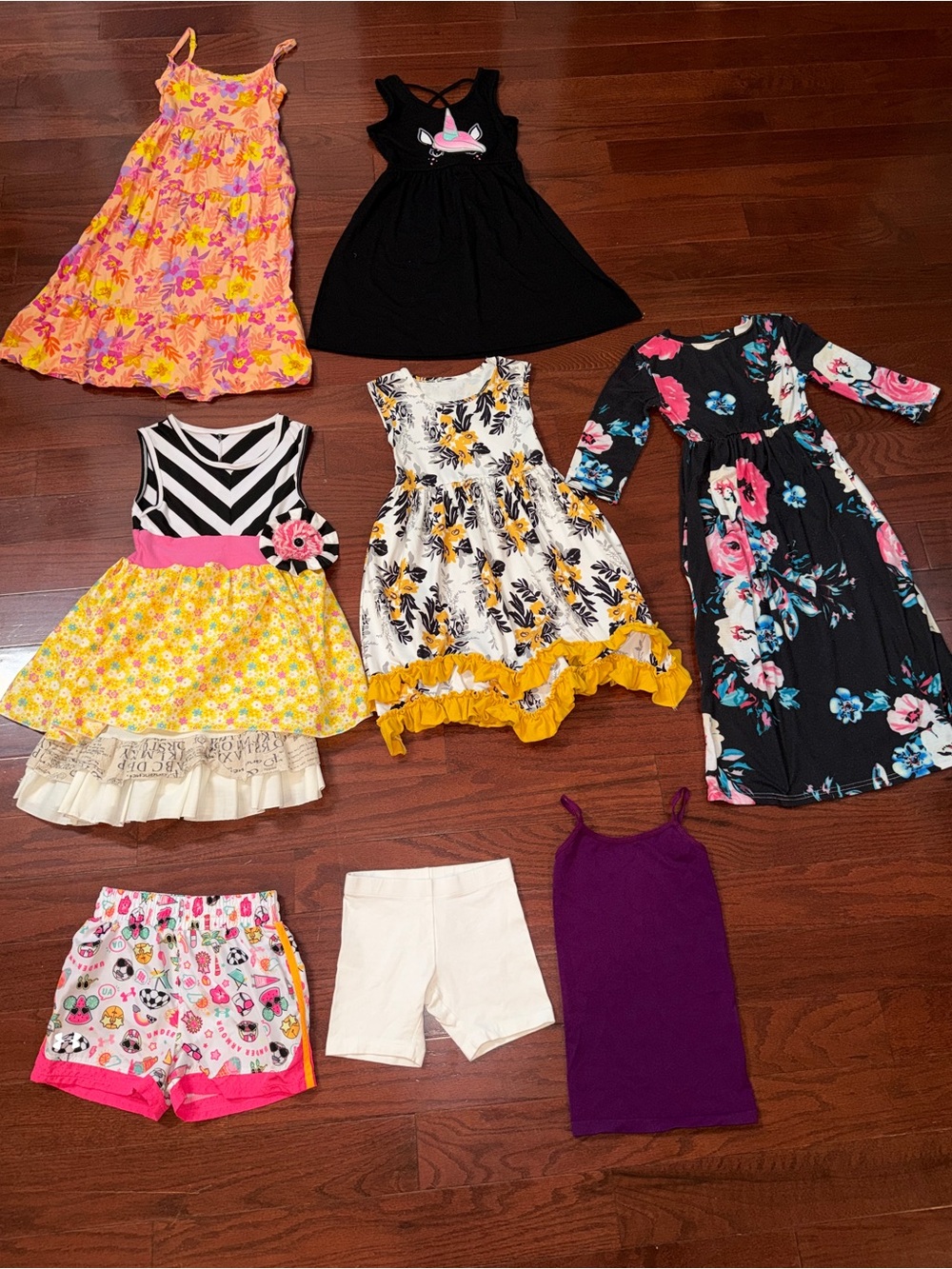 BUNDLE OF GIRLS DRESSES